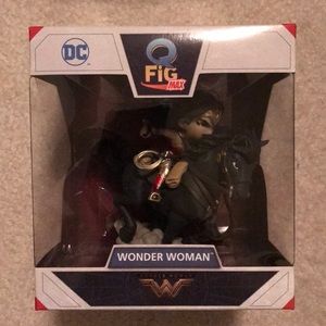 DC QFig MAX Wonder Woman on horse NIB